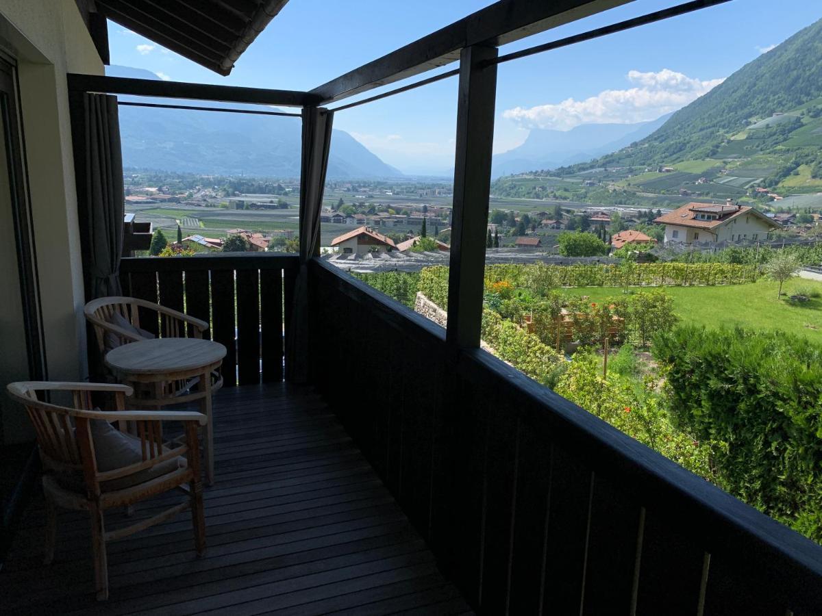 Pension Hauenstein Lagundo Bagian luar foto