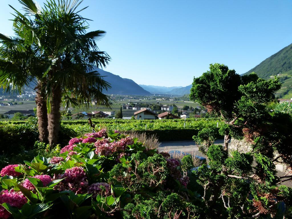 Pension Hauenstein Lagundo Bagian luar foto